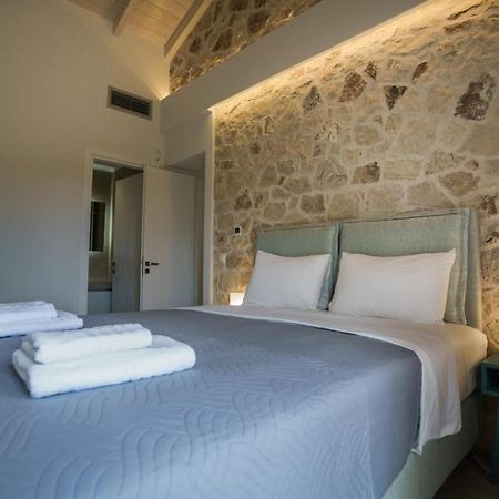 Astrali Stone Villas パラミティア エクステリア 写真