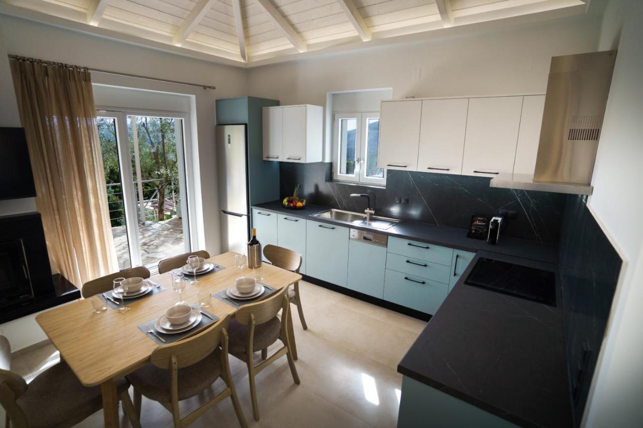 Astrali Stone Villas パラミティア エクステリア 写真
