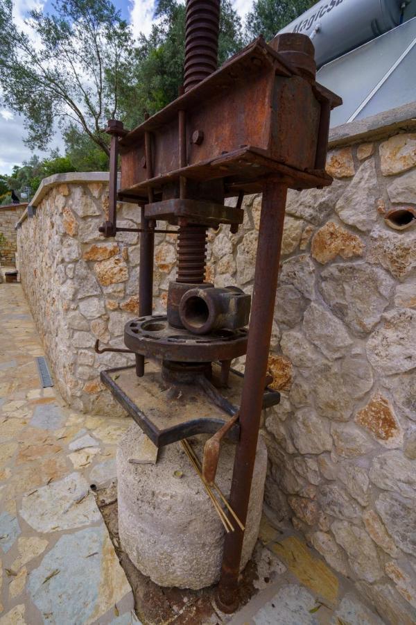 Astrali Stone Villas パラミティア エクステリア 写真