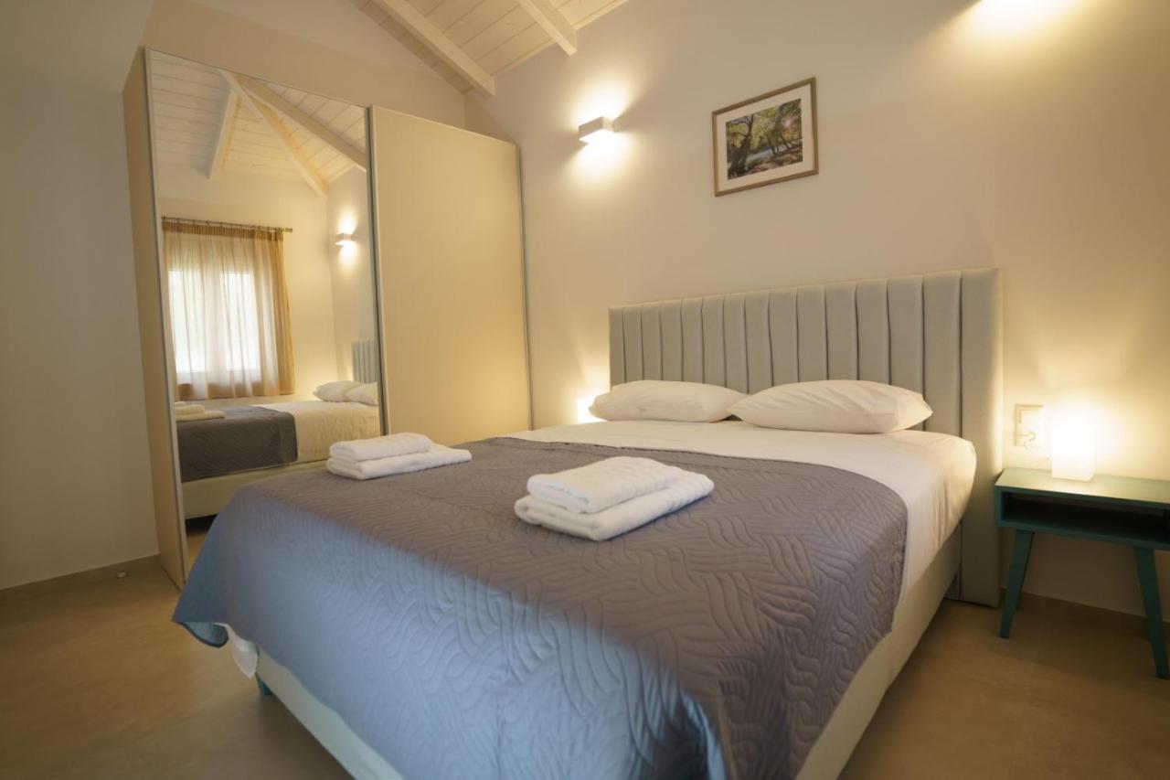 Astrali Stone Villas パラミティア エクステリア 写真