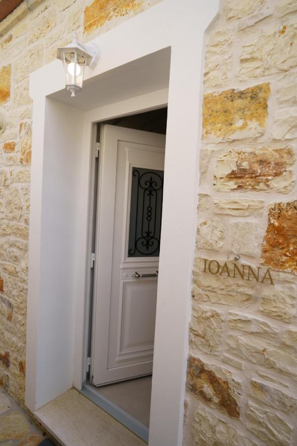 Astrali Stone Villas パラミティア エクステリア 写真