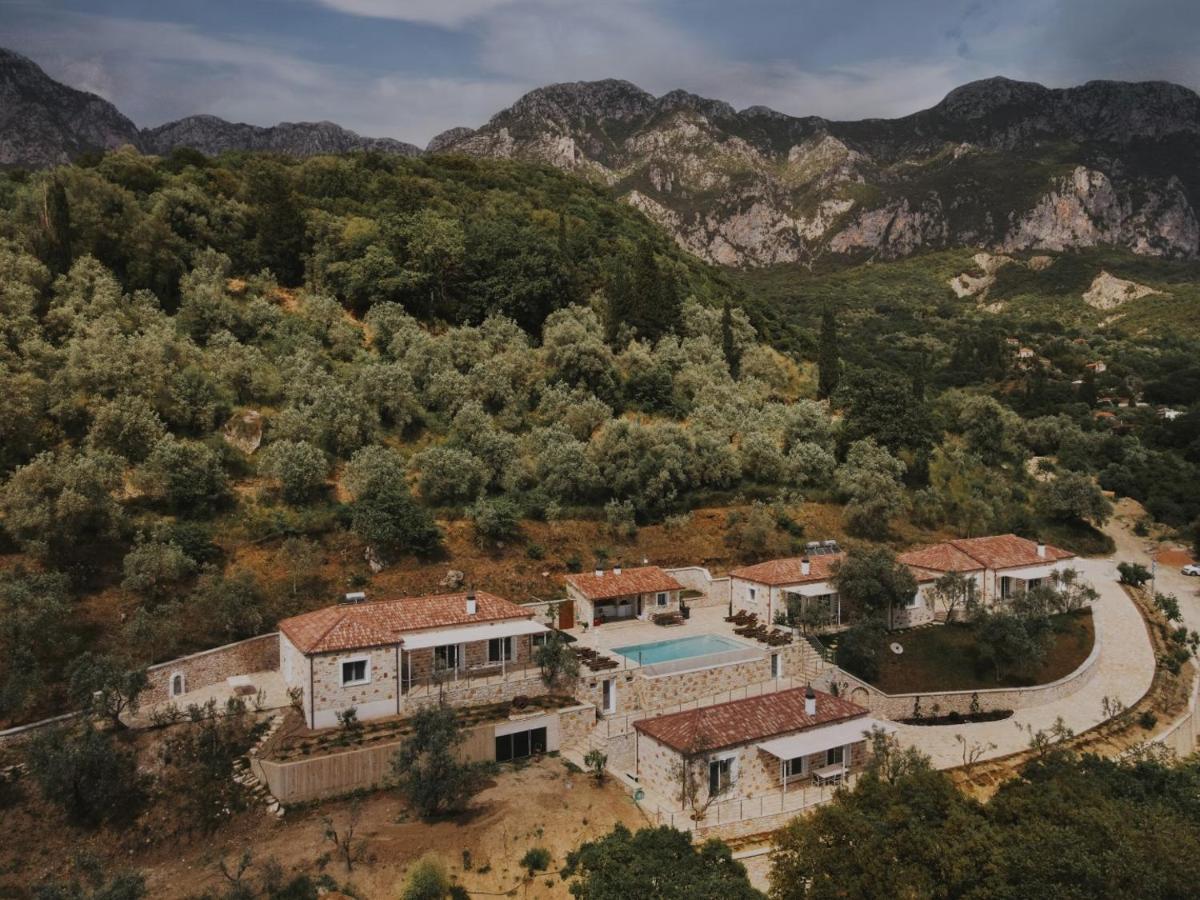 Astrali Stone Villas パラミティア エクステリア 写真